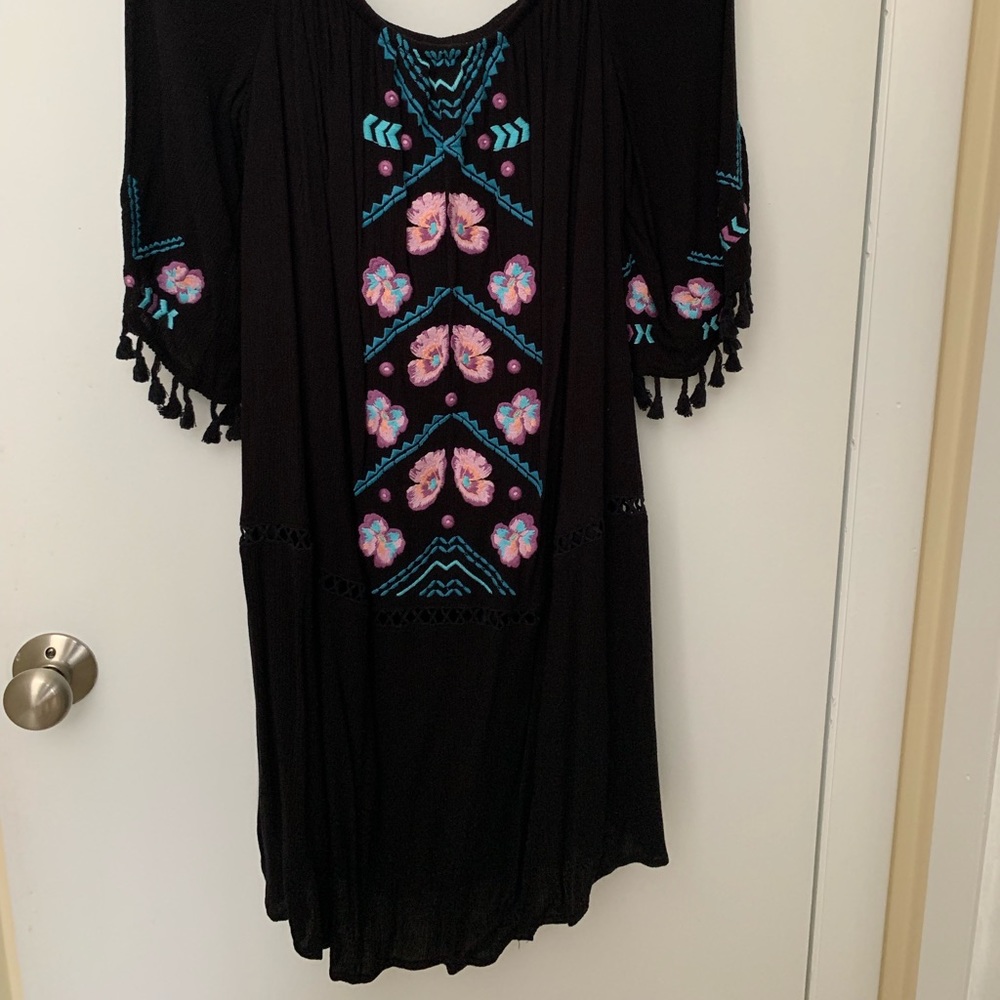 Off the shoulder dress!